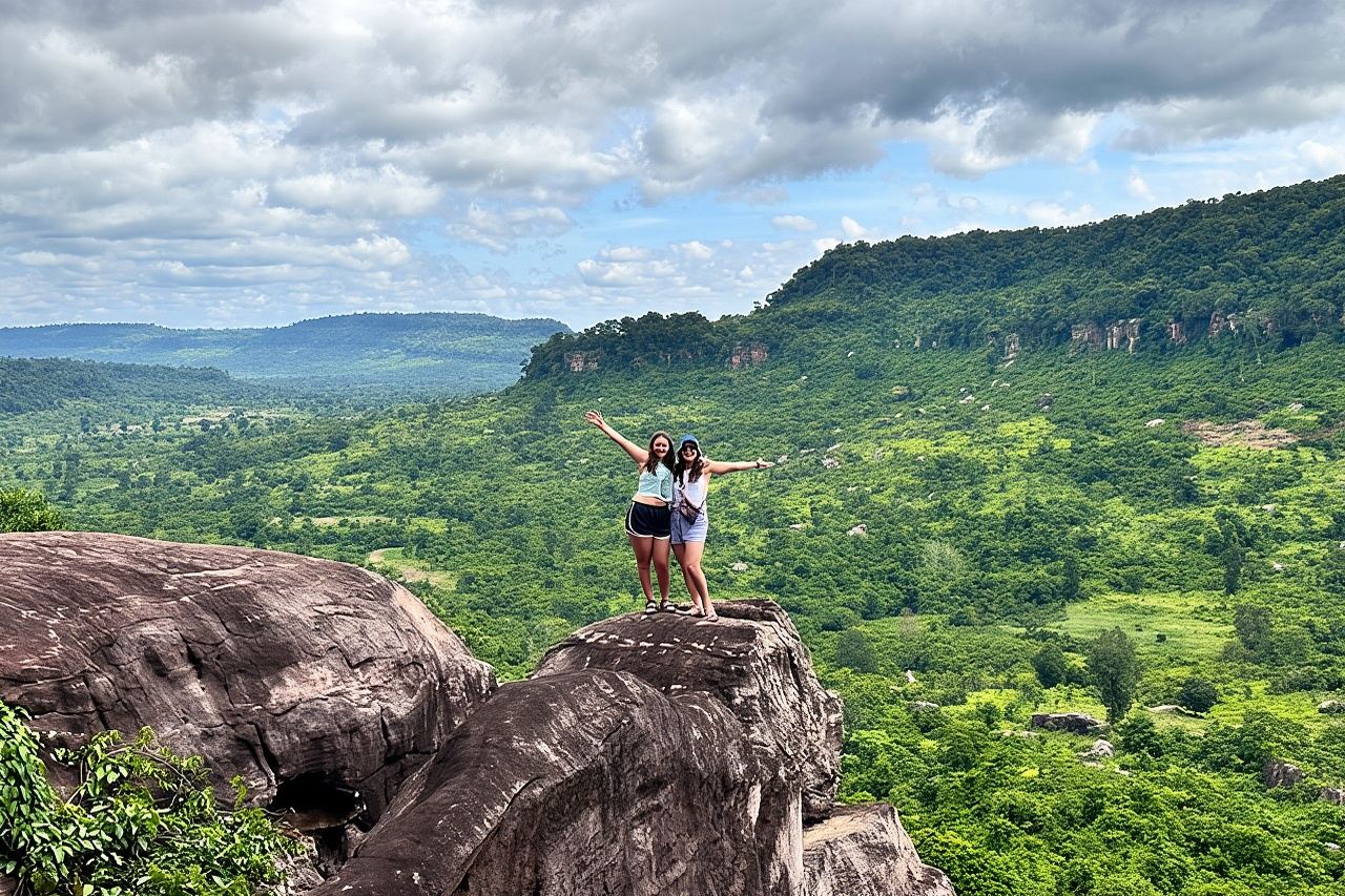 Kulen Mountain with Beng Mealea and Tonle Sap Small Group Tour