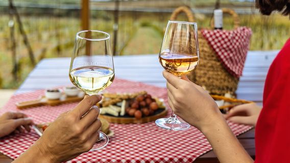 Private Wine Tasting & Lunch @ Lyrarakis Winery - Transfer Inclu