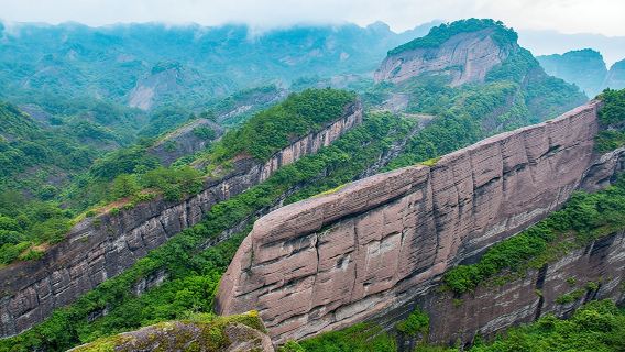 龍岩冠豸山+連城四角井看表演非遺文化+廈門漳州龍岩週末週邊遊