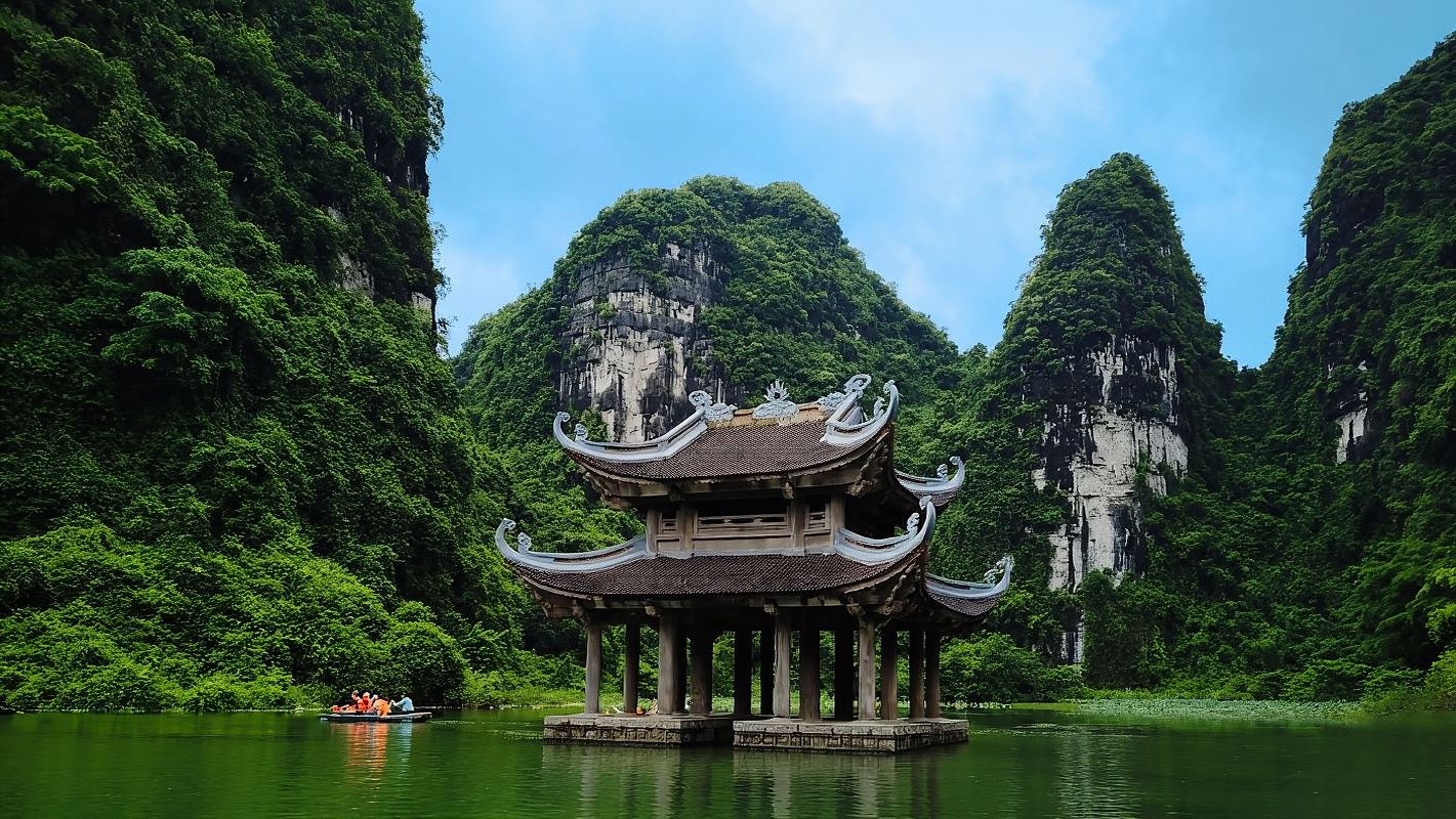 Ninh Binh Day Trip | Vietnam Private Car Charter with Guide | Hoa Ta - Tam Coc - Hang Mot Itinerary Recommendation