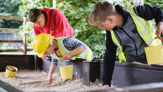 Hadrian's Wall: Chesters Roman Fort and Museum Entry Ticket