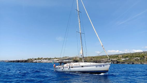 Escursione in barca tra le Isole Ciclopi con Prosecco e snorkeling