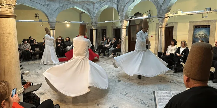 0586612000ob8dsgqAB3B_C_1080_540_Q80.jpg_.webp?_fr=wc