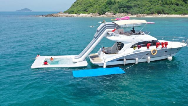 【萬寧遊艇租賃】萬寧石梅灣頂流海上體驗！誠睿48尺豪華遊艇包船拼船出海海釣觀光