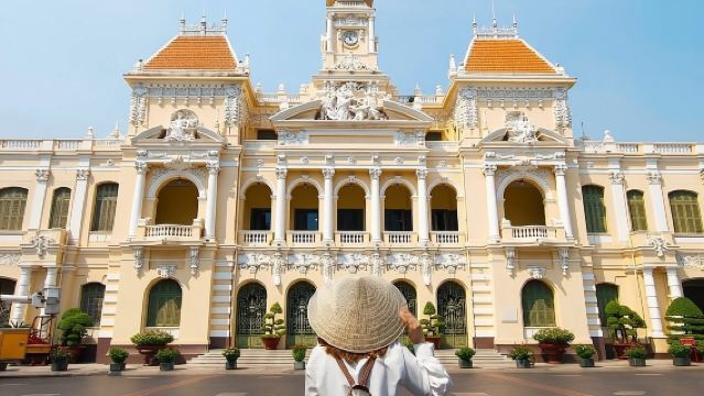10-Day Vietnam Heritage, Nature & Culture Tour: Hanoi, Ninh Binh, Ha Long, Sapa & HCMC