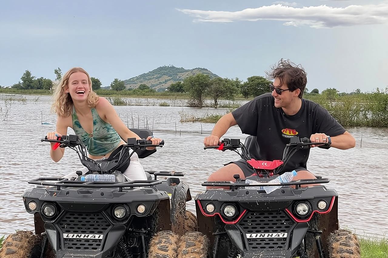 Tour in quad nella campagna di Siem Reap