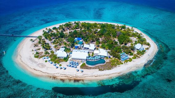 Club de playa Malamala - Pase de medio día