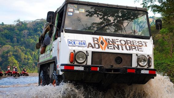 Safari en 4x4 por la selva hasta una cascada y delicioso almuerzo en la selva tropical
