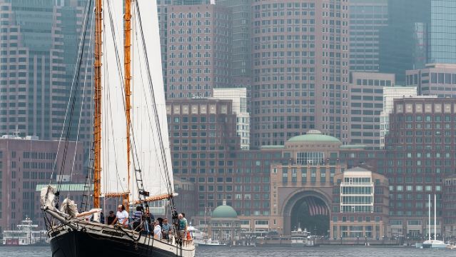 Классический круиз на паруснике по Бостонской гавани