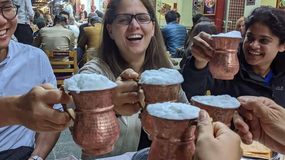 Noche de comida turca y experiencia en la azotea en Estambul