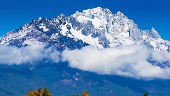Lijiang Yulong Snow Mountain Area, Yunnan - Translation/Guide/Local Companion - Citywalk|Attraction visits|English/Russian/French/Other Languages|Welcome to inquire
