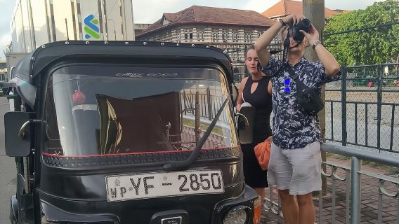 Colombo private City Tour by TukTuk Experience Morning or Evening