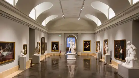 Spain + Madrid Royal Palace + Prado Museum + Puerta del Sol + Retiro Park one-day tour