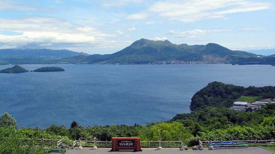 日本北海道登別地獄谷+洞爺湖+支笏湖一日遊【一人成團】