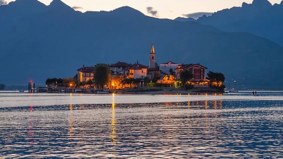 Lake Maggiore Borromean Islands Hop-On Hop-Off Boat & Dinner