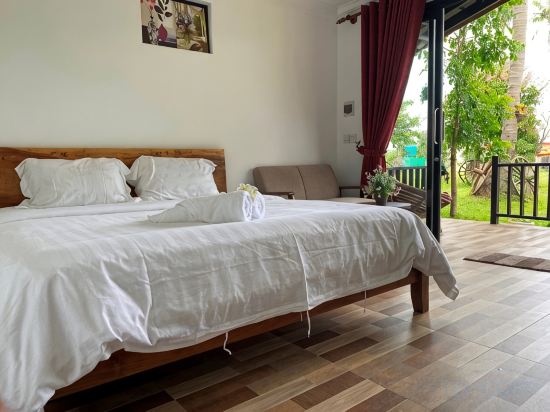 Prek Kdat Resort Room Type - Deluxe King Suite With Garden View Prek Kdat Resort Room Type - Deluxe King Suite With Garden View