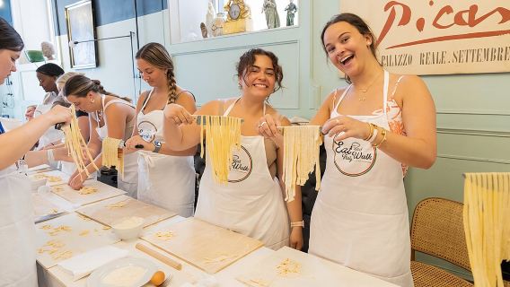 3 in 1 Cooking Class near Navona: Fettuccine, Ravioli & Tiramisu