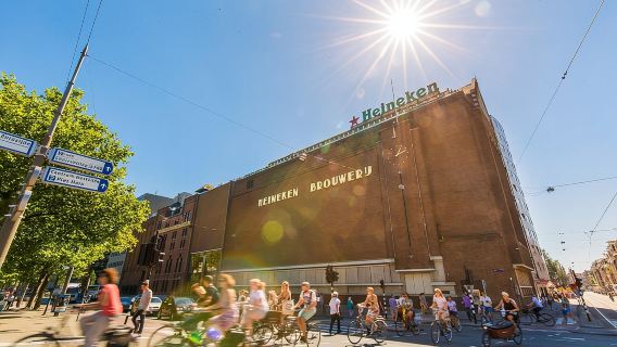 Heineken Experience Amsterdam and Canal Cruise with Snackbox