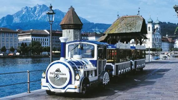Kappel Bridge + Old Town + Musegg Wall + Kunsthaus Zurich + Zurich Cathedral