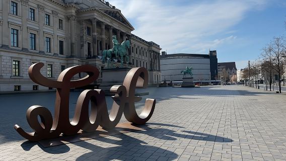 Private walking tour of Braunschweig with certified guide