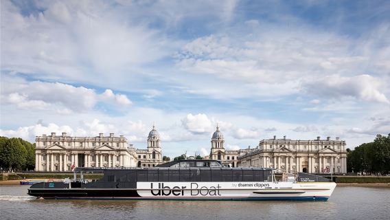 Обзорный круиз по Темзе в Лондоне (Великобритания) с Uber - билеты на выбор: в один конец/туда и обратно/с возможностью выхода и посадки