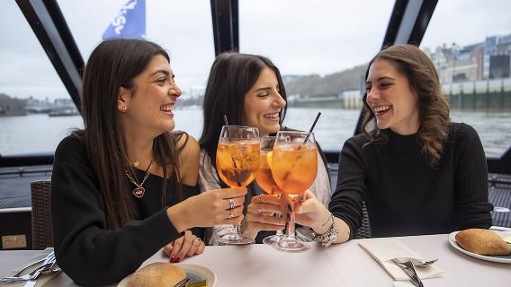 Lunch cruise on the River Thames
