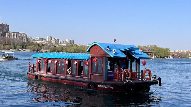 濟南趵突泉+五龍潭+大明湖景區半日遊●9人小團/金牌講解/遊船