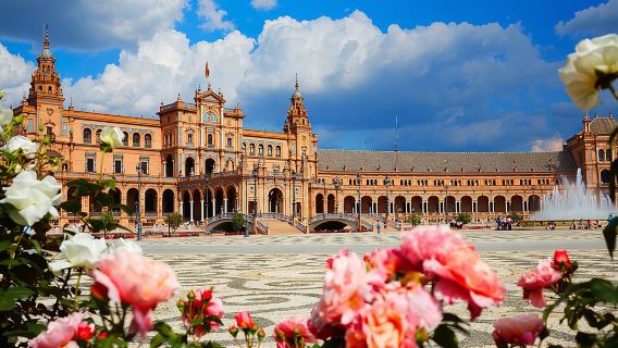 Sevilla: Gåtur i den gamle by med valgfri morgenmad