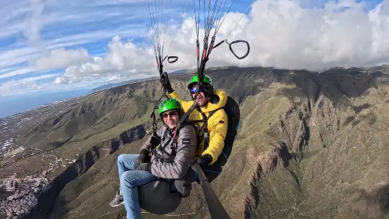 Santa Cruz de Tenerife: Ifonche Flight Experience