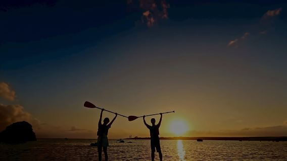 Ishigaki: Beautiful Sunset and Magic Hour SUP Tour