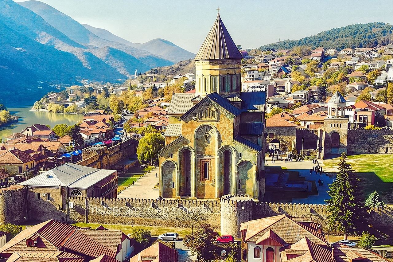 Ancient Mtskheta and Chronicle of Georgia half day tour