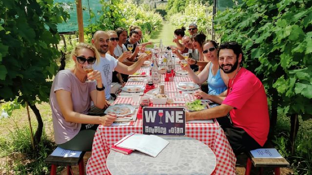 Lucca E-Bike Tour with Wine and Food Tasting