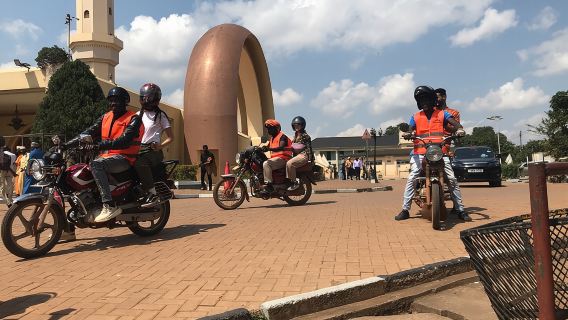 Chuyến tham quan bằng xe máy nửa ngày tại thành phố Kampala