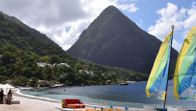 Pemindahan Persendirian Lapangan Terbang & Hotel St. Lucia