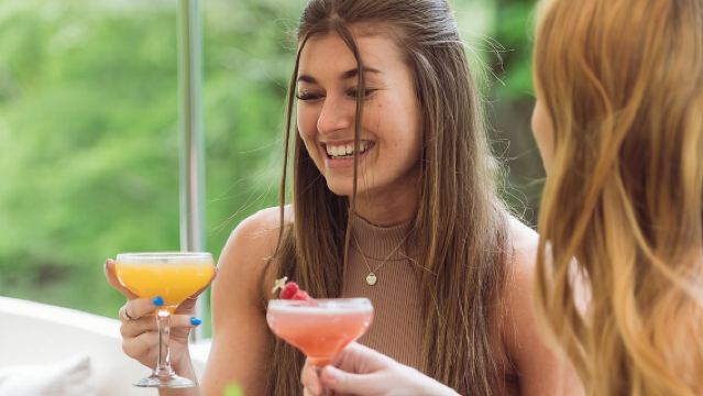 Chuyến du thuyền cocktail buổi tối tại Oxford