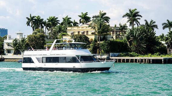 Boat Cruise of Miami's Biscayne Bay