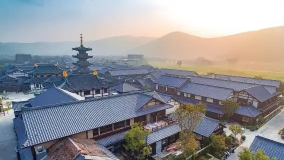 無錫靈山大佛+蠡園+梅園+黿頭渚+拈花灣包車一日遊