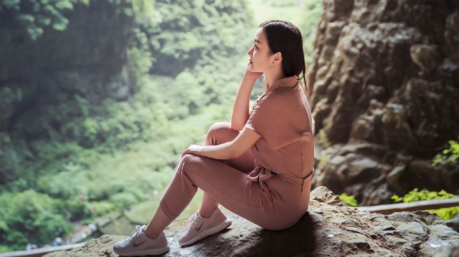 【贈遊船】重慶武隆天生三橋+龍水峽地縫+烏江【8人內航空車】