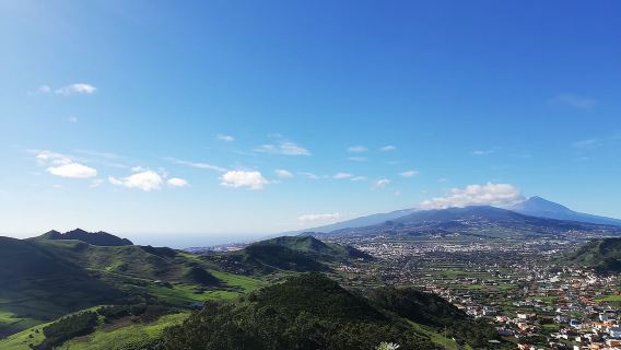 Cruz del Carmen: Hiking in Anaga with Local Food Products