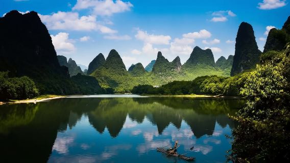 出發吧！灕江風景名勝區遇龍畫廊行：山水、竹筏、美照全打包