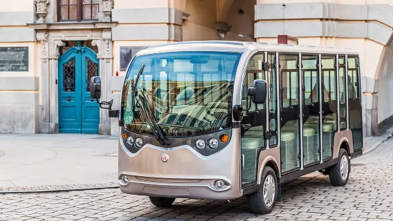 2-Hours Private Electric Car Tour with a Guide, Wroclaw