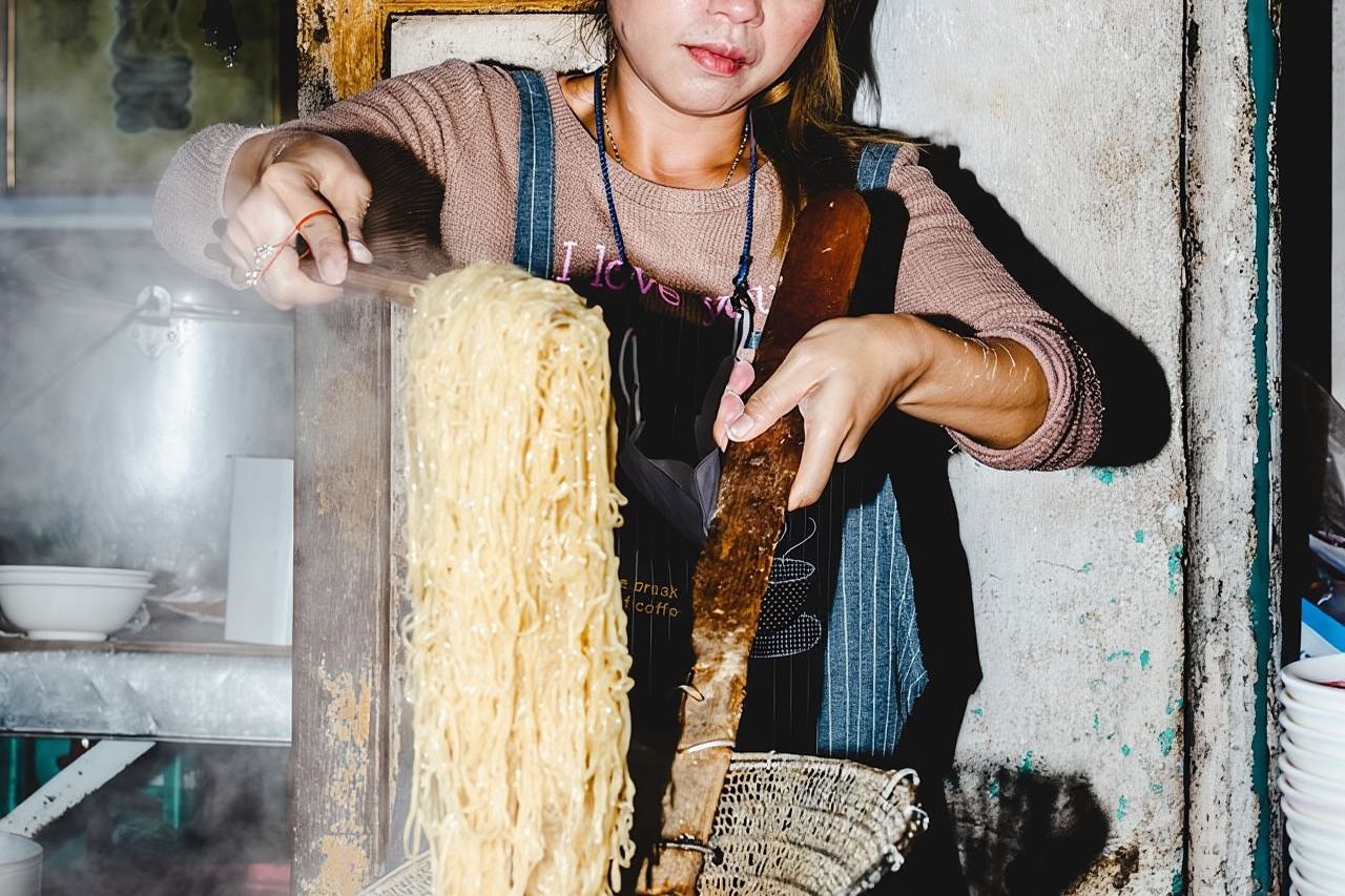 Old Siam Bangkok Food Tour with 15+ Tastings