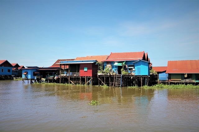 Danau Tonle Sap - Desa Nelayan & Hutan Banjir