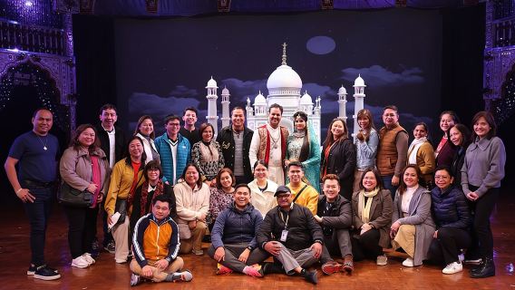 จากเดลี: ทัวร์ชมพระอาทิตย์ขึ้นที่ทัชมาฮาลและเมืองอักราด้วยรถยนต์ พร้อมอาหารเช้าระดับ 5 ดาว