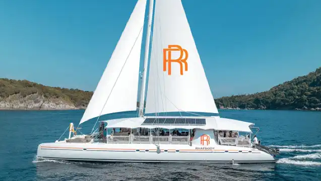 布吉皇帝島+珊瑚島+神仙半島日落一日遊帆船出海浮潛