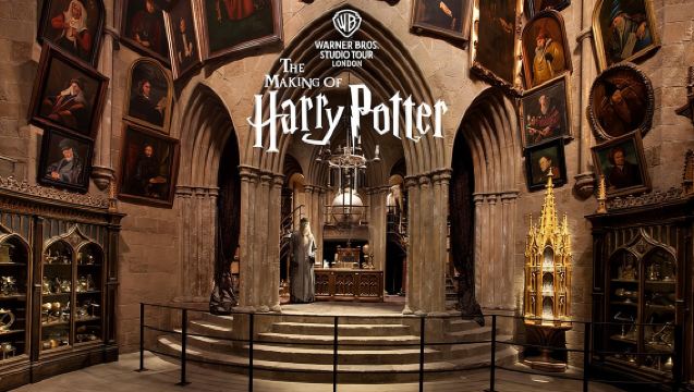 Fully Guided Tour of Warner Bros Studio Tour London – The Making of Harry Potter
