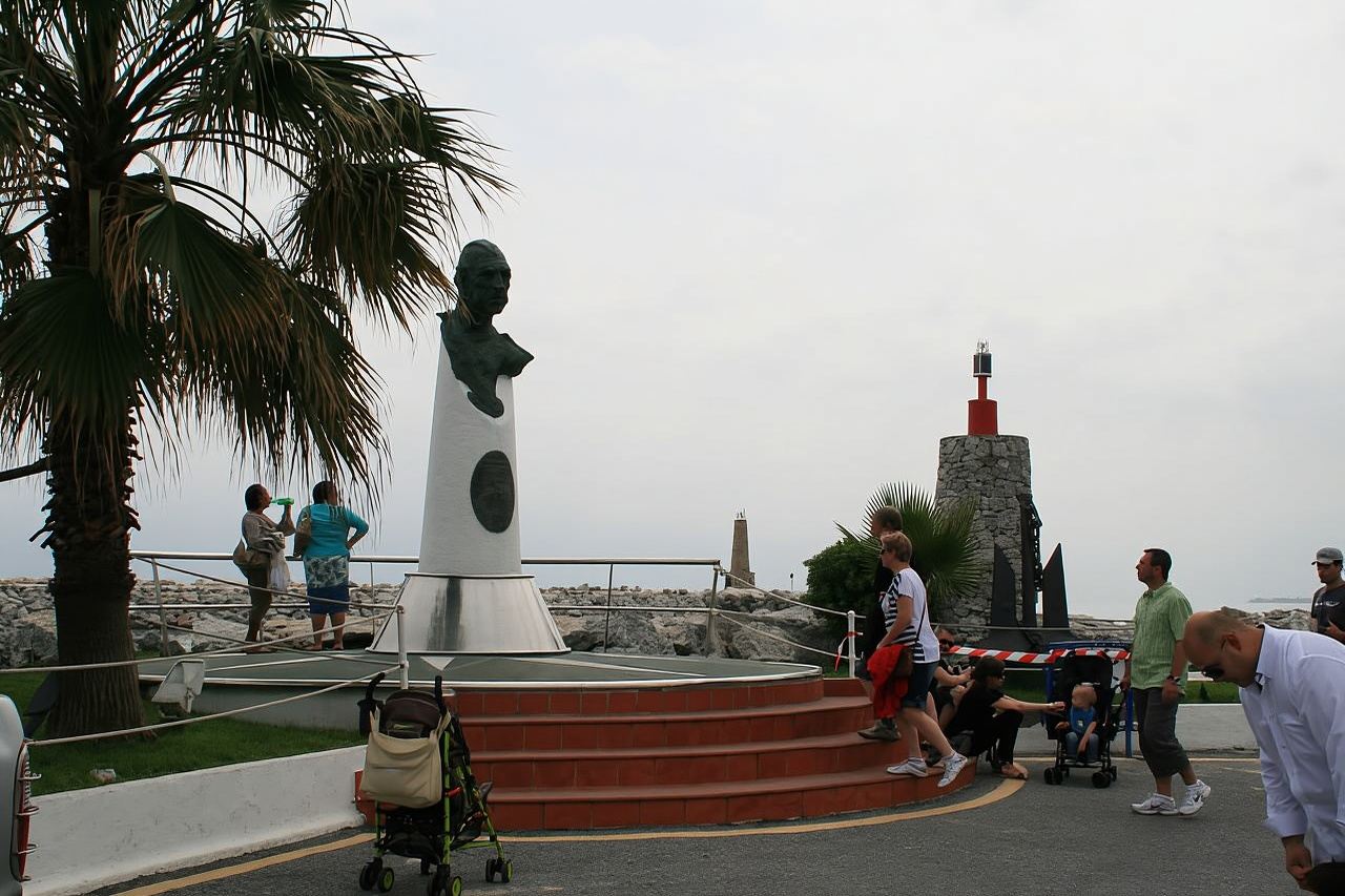 Recorrido turístico de día completo por Marbella, Mijas y Puerto Banús