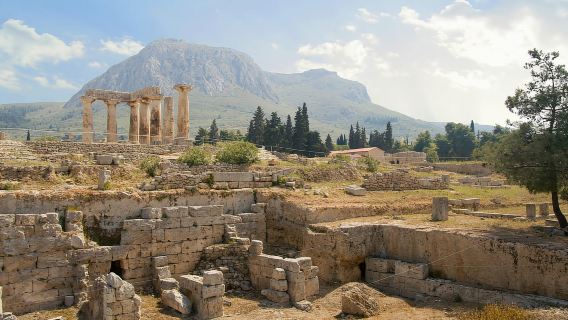 Atene: gita di un giorno all'antica Corinto, al tempio di Hera e al Lago Blu