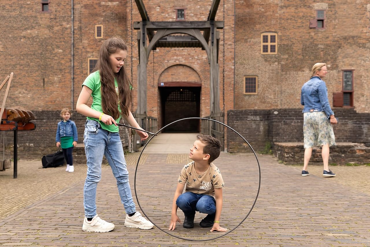 Tiket Masuk Kastil Loevestein