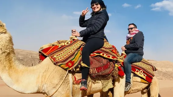 2Hour Jeep Tour Morning or Sunset Wadi Rum Desert Highlights